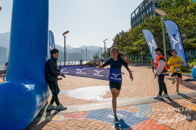 Mizuno Guy Run 0534