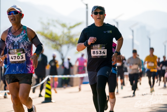 Mizuno Guy Run 0600