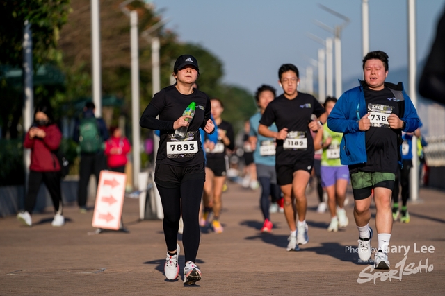 Mizuno Guy Run 0249