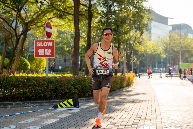 Mizuno Guy Run 0356