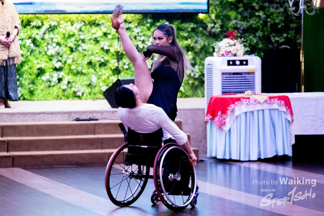 2023-12-23 Night Show-0042