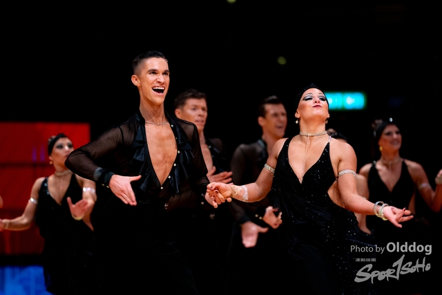 231218WDSF-82