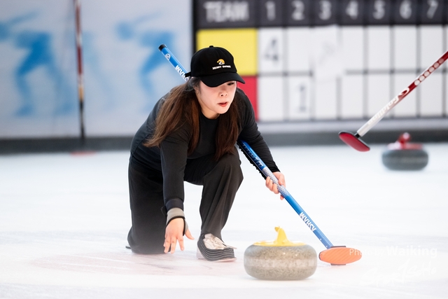 2023-12-30 Curling-0089