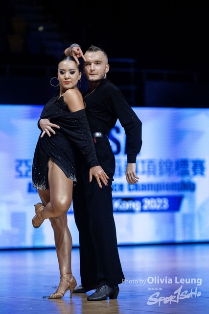 0LI_0935 copy
