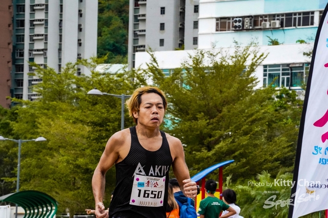 8CY03526
